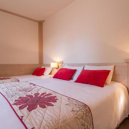 Le Bois Dormant-Hotel Restaurant & Spa Logis Hotel Champagnole Room photo